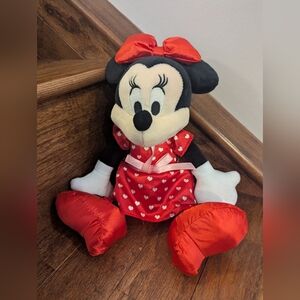 Minnie Mouse Plush Disney 14" Valentine Heart Dress Minnie Mouse New!